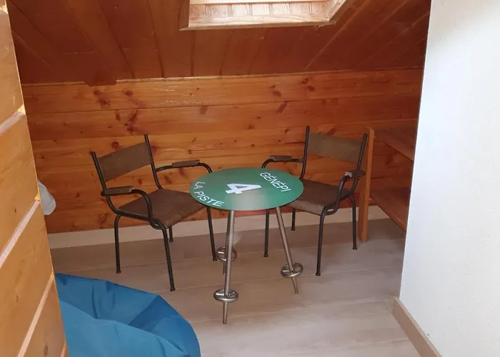 Chalet Individuel Les Sorbiers - 80M2 - Jardin - Barbecue - Wifi - Netflix - Ski & Randonnee - Pyrenees Catalanes Francaises -